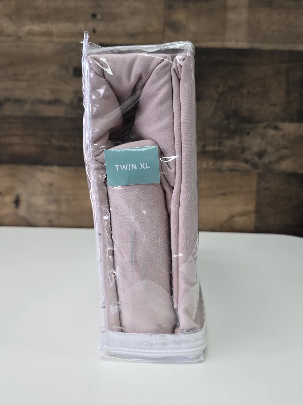 Twin XL 4-Piece Sheet Set in Blush Pink